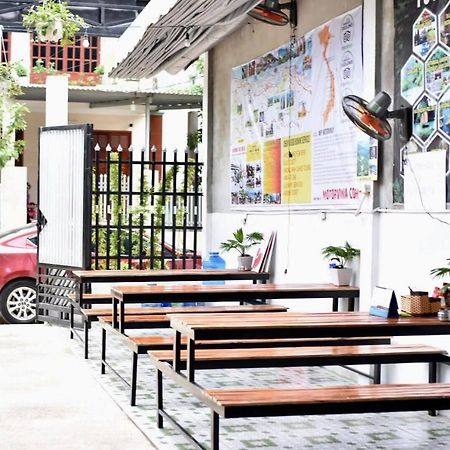 Motorvina'S Homestay Phong Nha Bagian luar foto