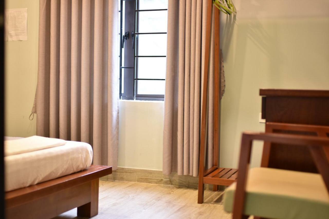 Motorvina'S Homestay Phong Nha Bagian luar foto